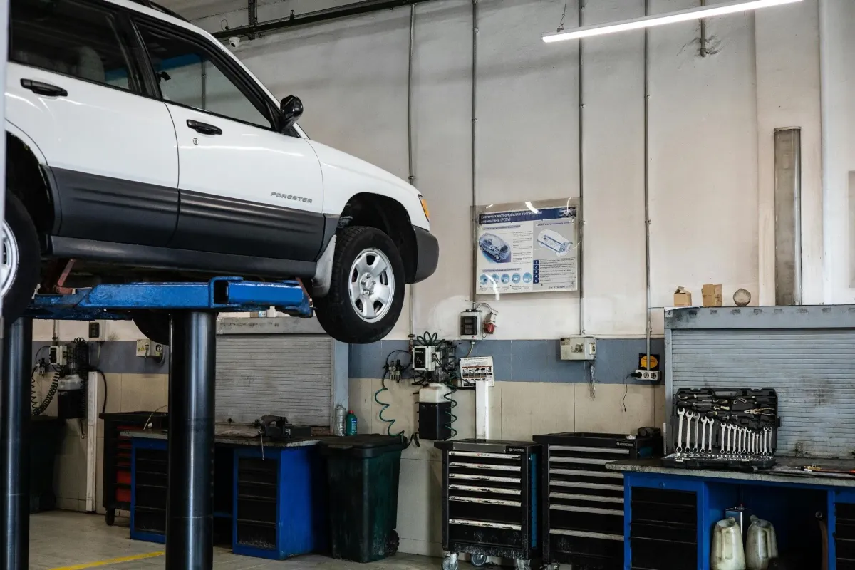 Mechanik w Lublinie a przegląd techniczny – co sprawdzić przed wizytą na stacji kontroli pojazdów?